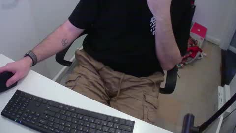 Snapshot of essex_wild chatting on January 2025 03:32:01 PM Morph online show from January 2025 03:32:01 PM