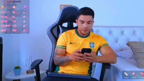 ESTEBAN online show from March 2026 03:24:01 PM