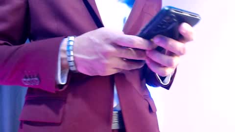 Esteban Fernandez online show from December 2024 08:42:02 AM