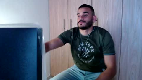 Esteban Fernandez online show from February 2025 02:43:01 PM