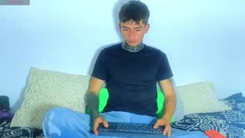 Esteban independent model online show from June 2026 08:21:01 PM
