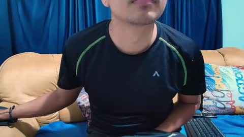 Snapshot of estebancot0314 chatting on January 2026 11:25:01 PM Esteban online show from January 2026 11:25:01 PM