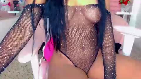 Snapshot of estefany_squirt chatting on July 2026 04:28:01 AM estefany_squirt online show from July 2026 04:28:01 AM