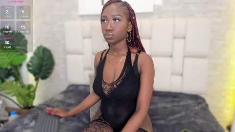 estefany online show from February 2025 11:30:02 AM