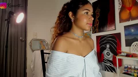 Snapshot of estefy_arroyo1 chatting on May 2026 03:03:01 AM estefy_arroyo1 online show from May 2026 03:03:01 AM