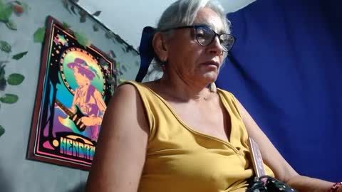 Snapshot of estelamaris1 chatting on December 2024 11:47:01 PM estelamaris online show from December 2024 11:47:01 PM