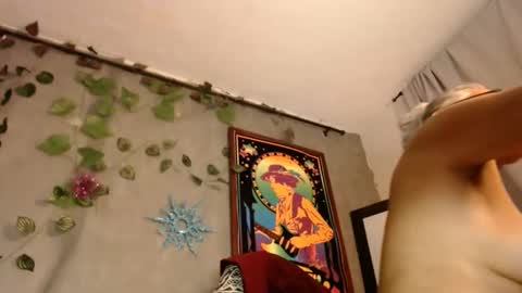 Snapshot of estelamaris1 chatting on January 2025 12:27:01 AM estelamaris online show from January 2025 12:27:01 AM