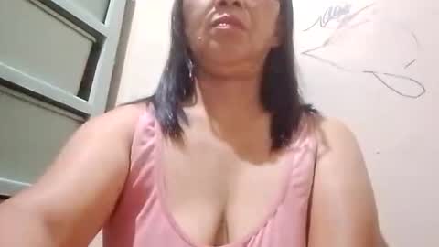 Snapshot of estella_babe chatting on April 2026 10:23:01 PM estella_babe online show from April 2026 10:23:01 PM