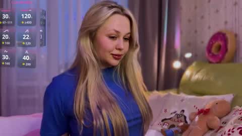 Estella online show from January 2026 10:39:02 AM