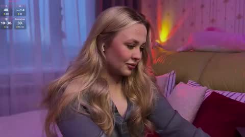 Estella online show from March 2026 12:52:02 AM