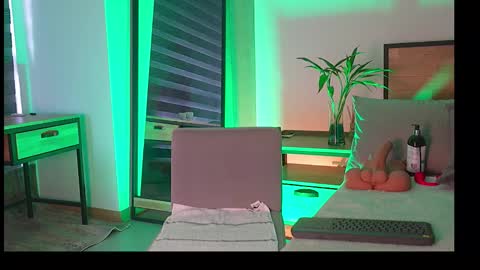 Snapshot of estephanybellerose chatting on January 2026 01:16:01 PM EstephanyBellerose online show from January 2026 01:16:01 PM