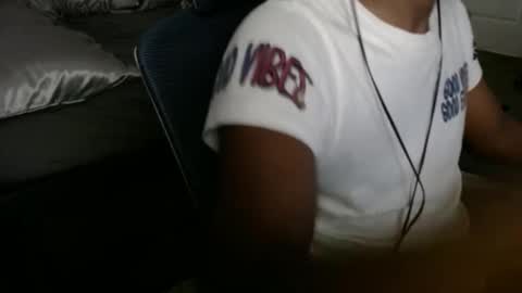 Snapshot of estessaid chatting on October 2025 05:03:02 AM 94Bottles online show from October 2025 05:03:02 AM