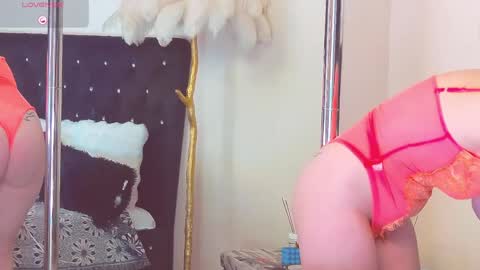 Esthera   online show from April 2026 04:21:02 AM