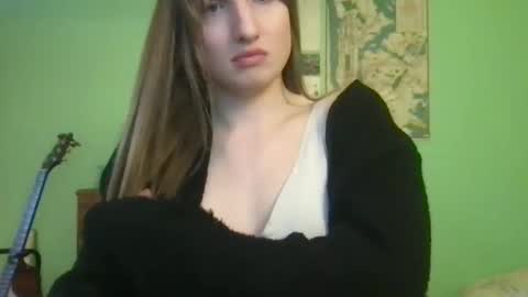 Esther Grey online show from February 2025 10:43:01 PM