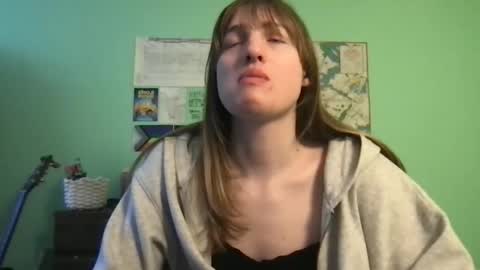 Esther Grey online show from February 2025 06:11:01 PM