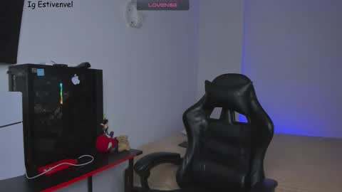 estivenvel online show from March 2026 12:50:01 AM