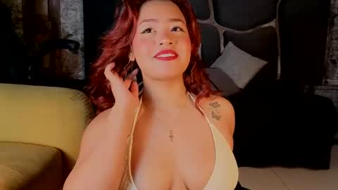 estrella05_ online show from October 2025 05:22:02 AM