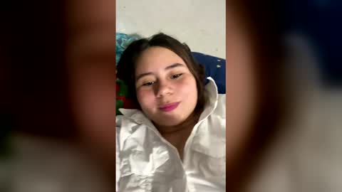 estrella online show from February 2026 12:18:02 AM