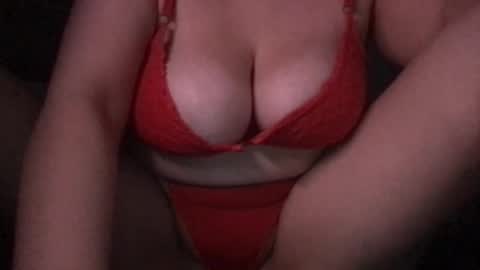 Snapshot of estrellaaa77 chatting on May 2026 06:51:02 AM Estrellaaa online show from May 2026 06:51:02 AM