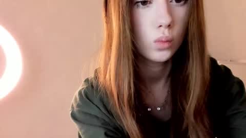 Amy 3 online show from February 2026 04:23:02 AM