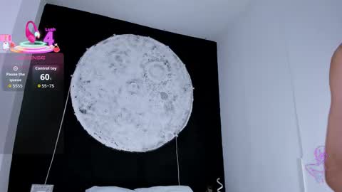 ethaancox online show from November 2025 08:41:01 PM