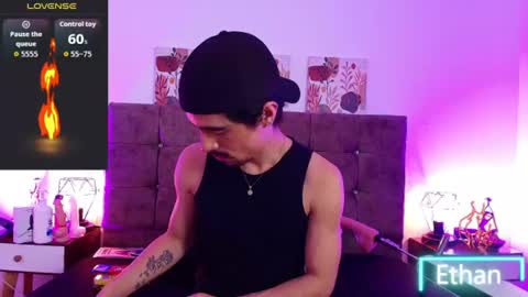 Snapshot of ethan_briggs chatting on June 2026 02:32:02 AM ethan online show from June 2026 02:32:02 AM