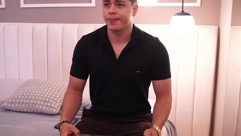Snapshot of ethan_occonor chatting on April 2026 12:42:02 PM ethan_occonor online show from April 2026 12:42:02 PM
