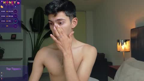 Snapshot of ethan_skiny_ chatting on November 2025 01:17:02 AM Joan online show from November 2025 01:17:02 AM