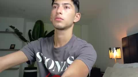 Joan online show from November 2025 04:34:02 AM