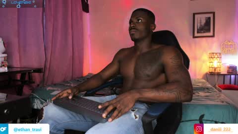 ethan travis online show from April 2026 11:10:02 PM