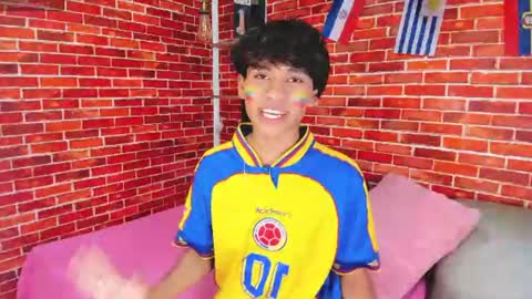 Snapshot of ethan_westt chatting on July 2026 07:31:01 PM Ethan online show from July 2026 07:31:01 PM