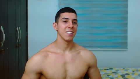 Snapshot of ethan_wright_ chatting on November 2025 10:12:01 PM ethan_wright_ online show from November 2025 10:12:01 PM