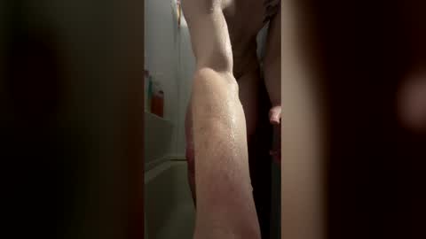 ethanbmx2001 online show from March 2026 10:10:01 AM