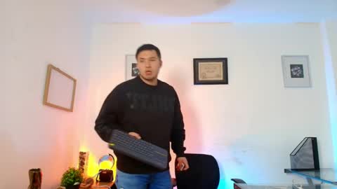 Snapshot of ethanconnor_ chatting on May 2026 12:10:01 PM ethanconnor_ online show from May 2026 12:10:01 PM
