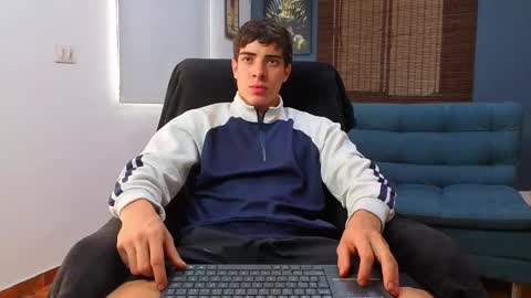 Snapshot of ethangreey1 chatting on May 2026 06:13:02 PM ethangreey1 online show from May 2026 06:13:02 PM