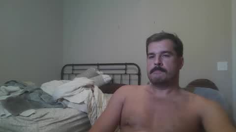 Snapshot of etim33 chatting on October 2025 08:50:02 PM etim33 online show from October 2025 08:50:02 PM