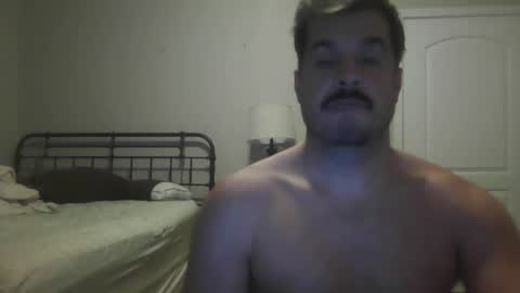 Snapshot of etim33 chatting on November 2025 06:14:01 AM etim33 online show from November 2025 06:14:01 AM