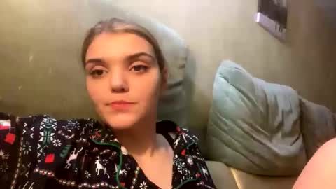 Viola online show from January 2026 07:30:01 PM