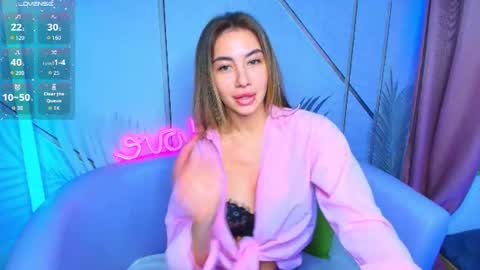 Snapshot of eva__morris chatting on June 2026 02:11:02 AM Eva online show from June 2026 02:11:02 AM