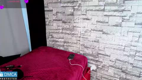 Snapshot of eva_delight_ chatting on May 2026 12:02:01 PM eva delight online show from May 2026 12:02:01 PM