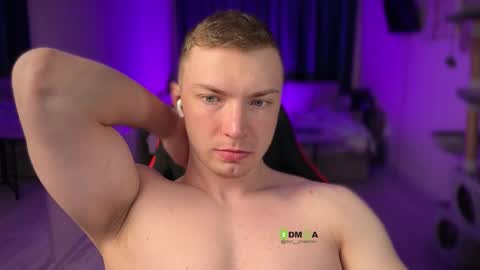 Eva and Iron online show from February 2026 08:49:01 PM