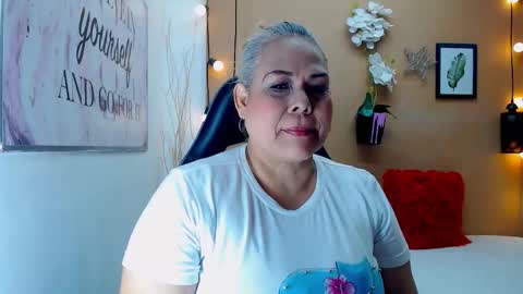 eva_love49 online show from December 2025 11:52:02 AM