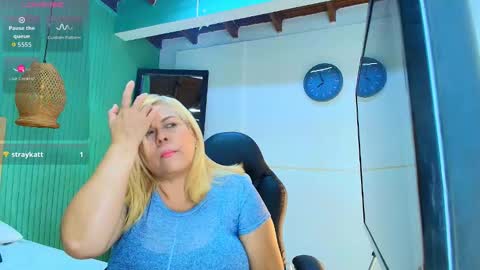 eva_love49 online show from March 2026 05:09:02 PM