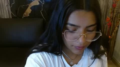 eva_luna699425 online show from May 2026 02:45:01 PM