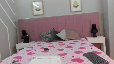 Snapshot of eva_mark chatting on February 2026 11:28:01 AM Eva online show from February 2026 11:28:01 AM