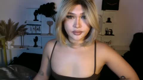 Snapshot of eva_mazikeen69 chatting on May 2026 12:23:02 PM Queen Eva Mazikeen online show from May 2026 12:23:02 PM
