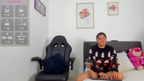 Eva y Mia online show from December 2025 11:07:01 AM