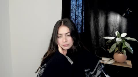 eva_monn online show from December 2024 06:25:01 PM