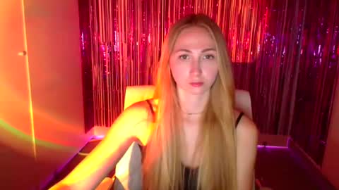 Eva online show from October 2025 06:27:01 PM