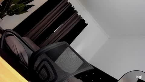 EVA online show from April 2026 07:45:01 AM